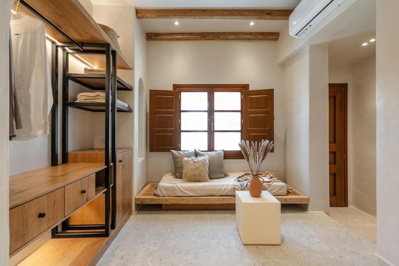 Stoa Suites Naxos City Екстер'єр фото